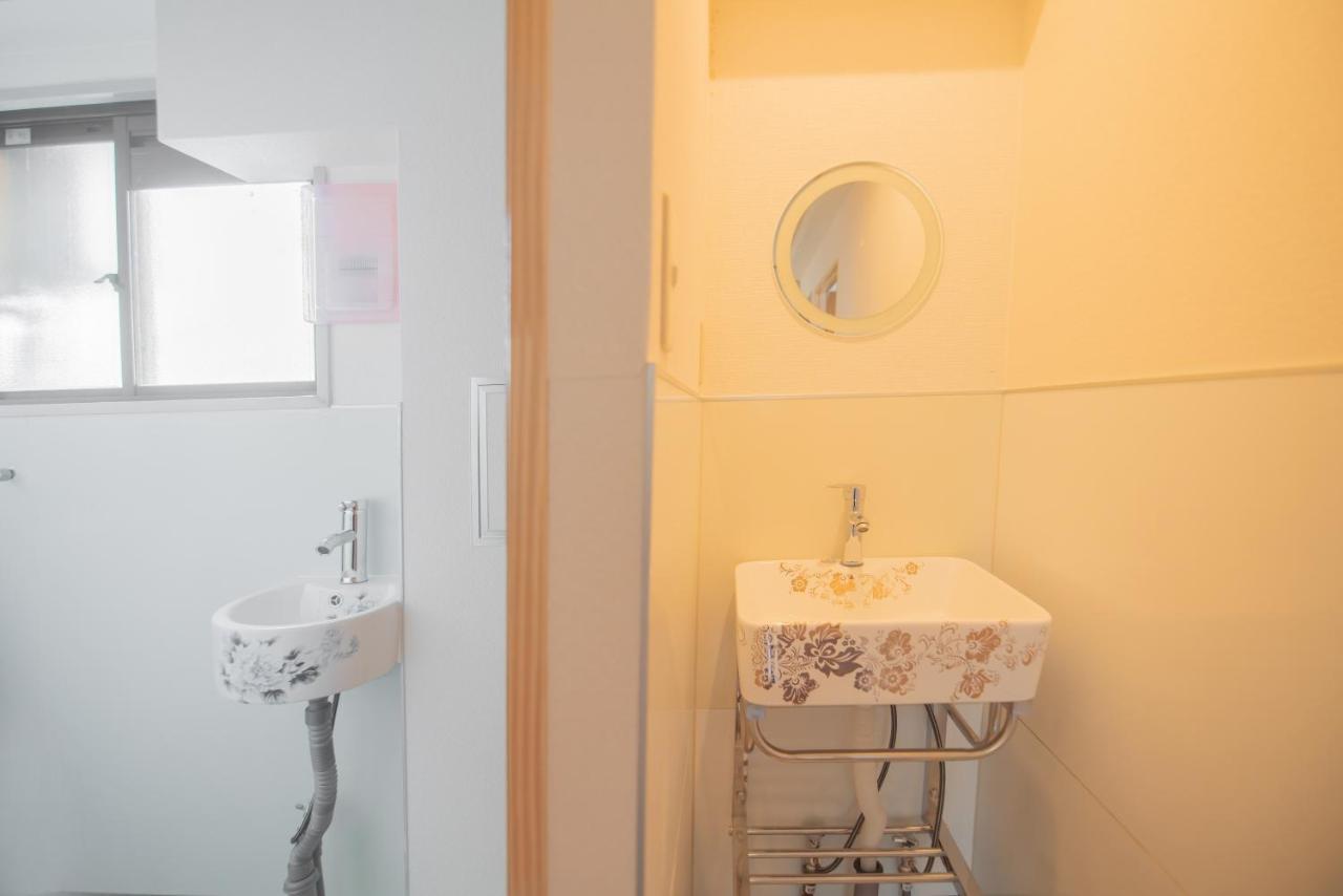 Akarenga House Aparthotel Tokyo Bagian luar foto